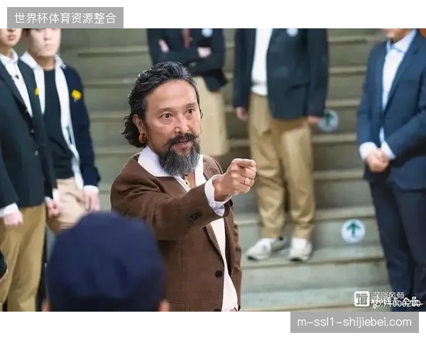 町田浩树等新生代后卫的崛起,为日本队应对非洲高大前锋提供了更多人员选择 町田浩树等新生代后卫的崛起,为日本队应对非洲高大前锋提供了更多人员选择